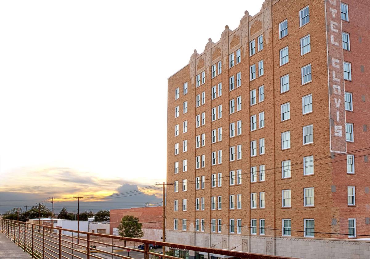 The nine-story Hotel Clovis tower on a clear day